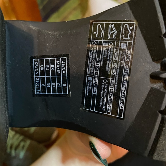 Plaid Lace Up Boots - Picture 10 of 10